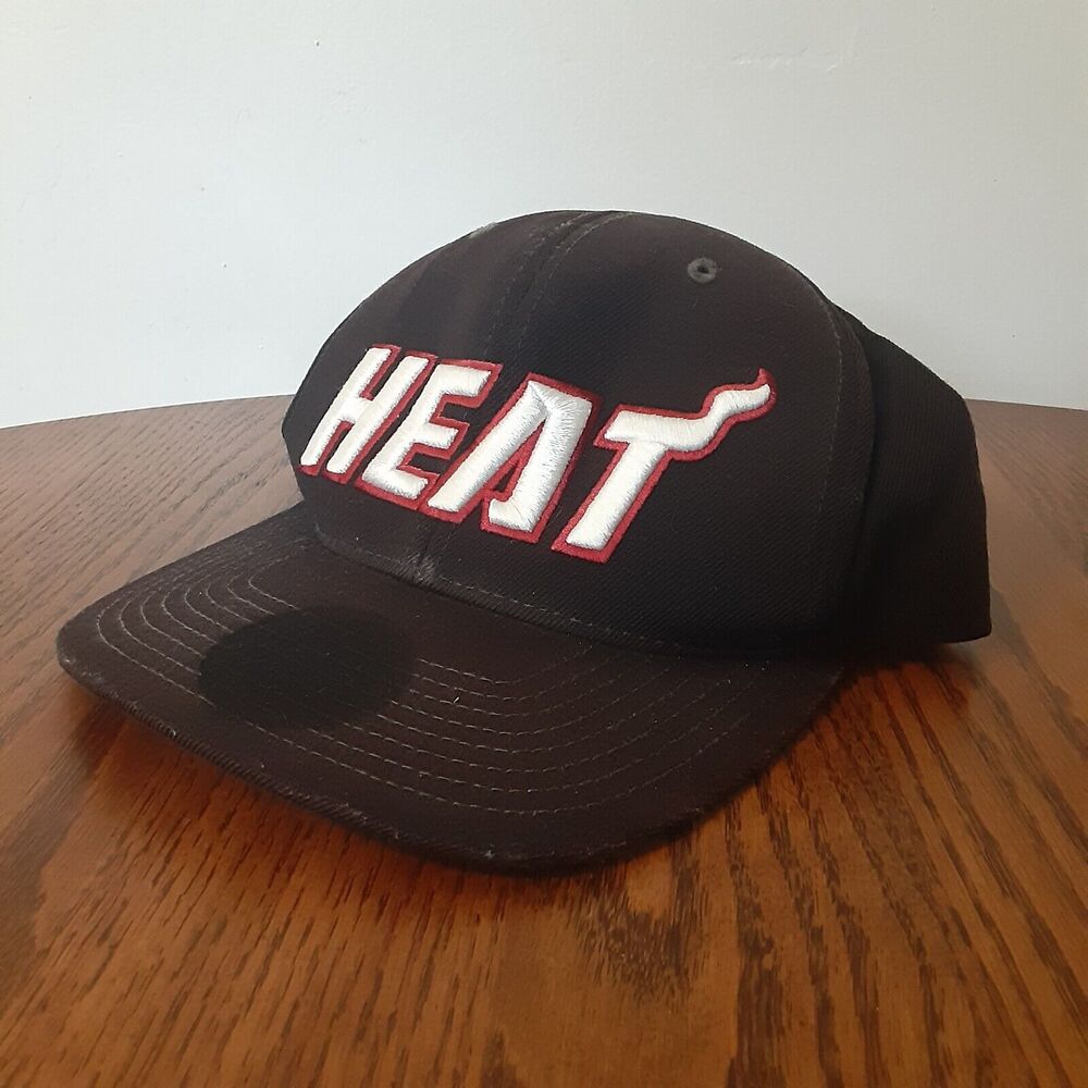 Miami Heat Mitchell & Ness Snapback Black Hat Cap NBA Embroidered Spellout